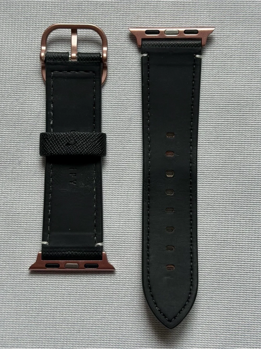Casetify Saffiano Apple Watchband (compatible with 38/40/41mm)